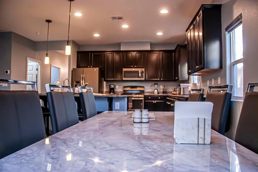 Villa Family Friendly Contemporary House With Pool Las Vegas Esterno foto