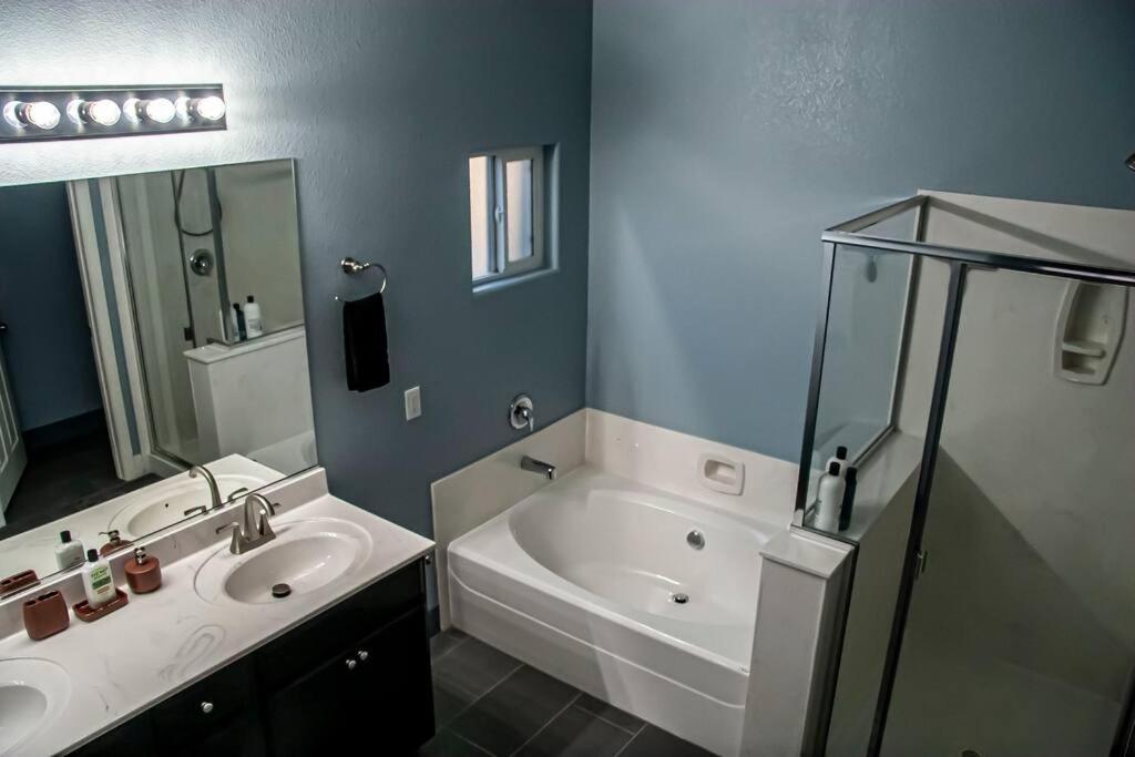 Villa Family Friendly Contemporary House With Pool Las Vegas Esterno foto