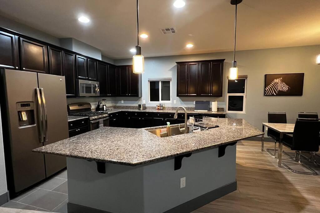 Villa Family Friendly Contemporary House With Pool Las Vegas Esterno foto